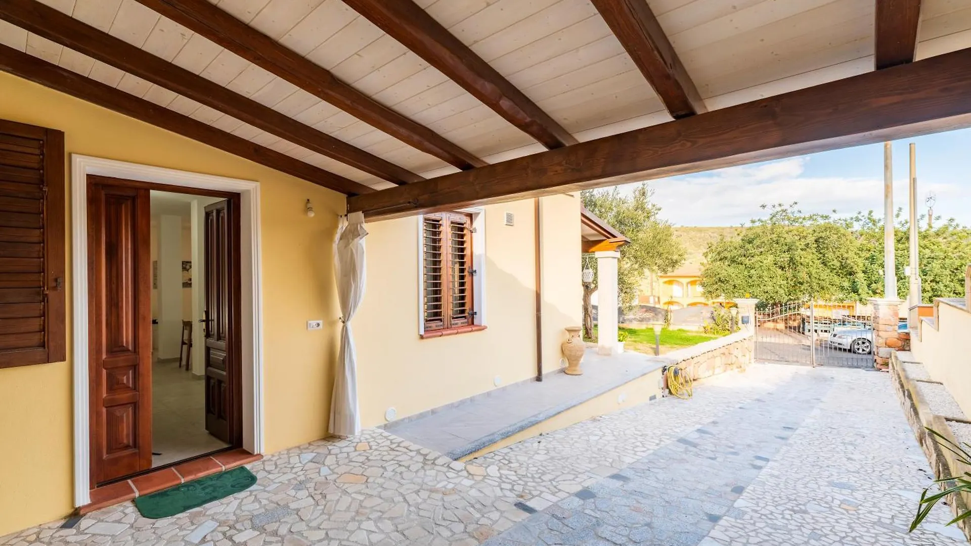 Laura Home Holiday Bari Sardo