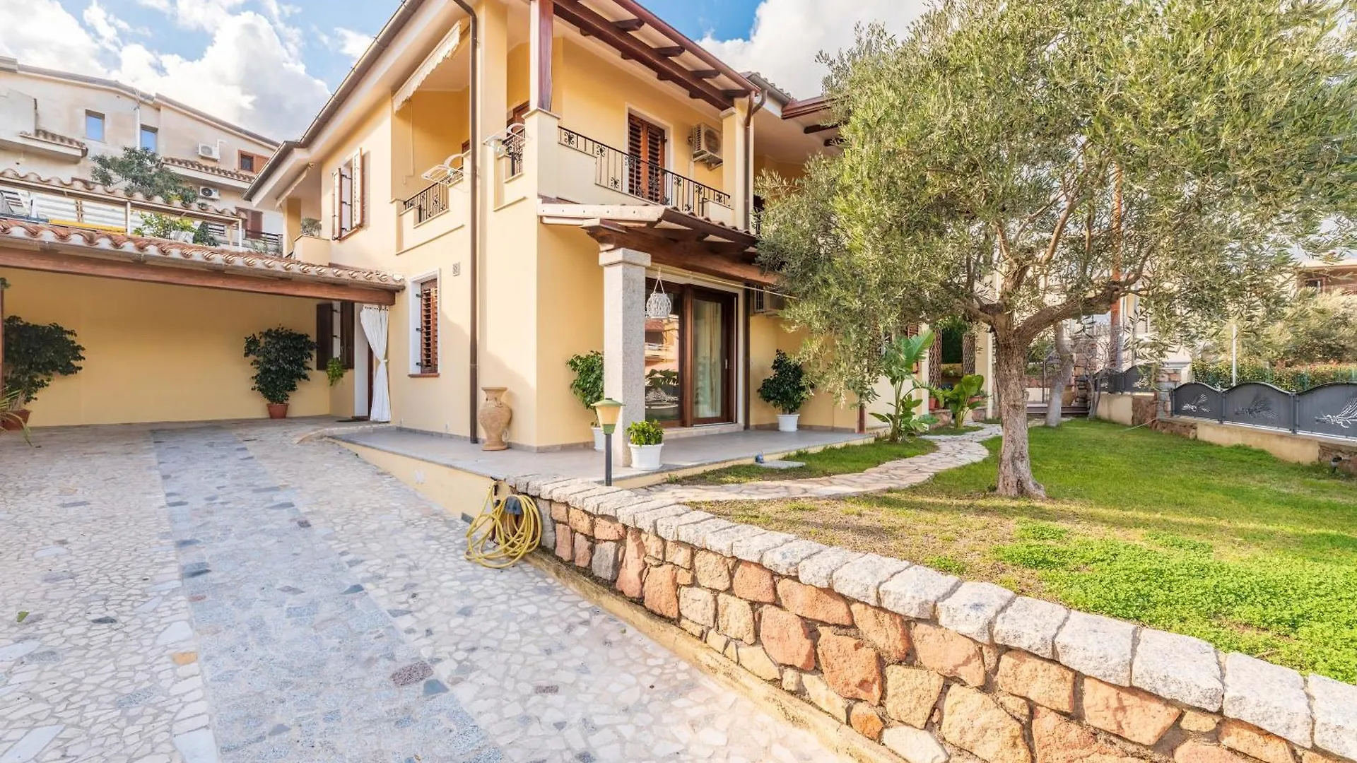 Laura Home Holiday Bari Sardo Holiday home